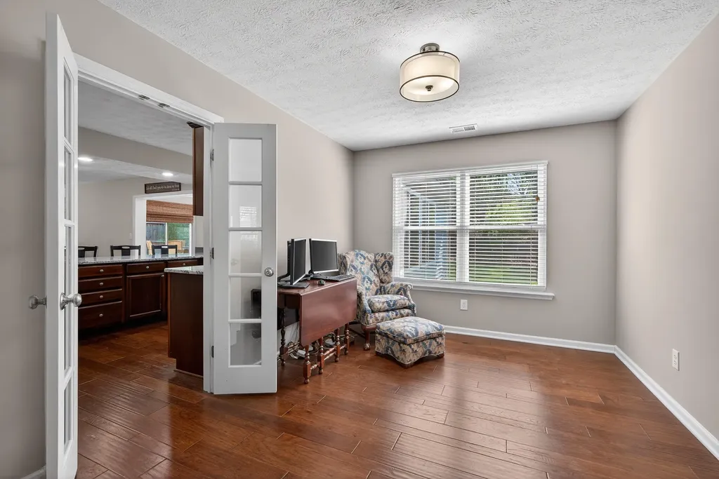 4312 Penshurst Square Lexington KY 40514