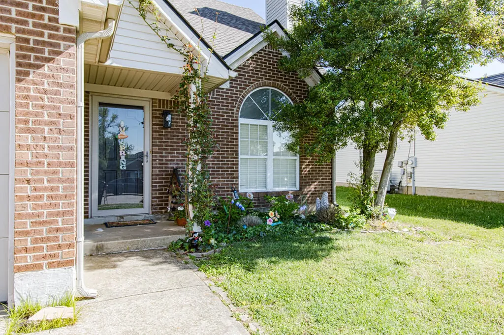 103 E Chopin Way Georgetown KY 40324