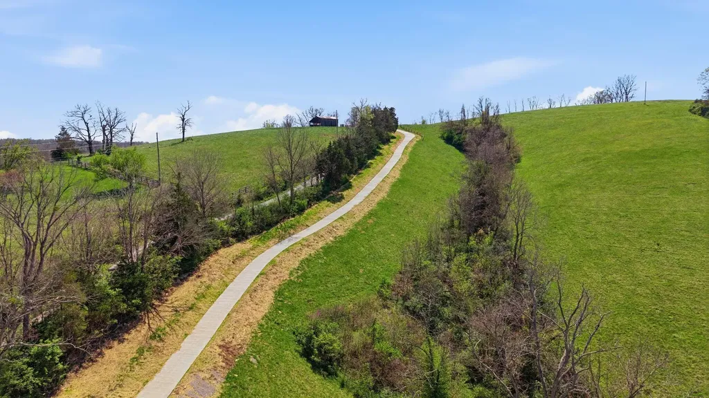 700 Maple Grove Road Richmond KY 40475