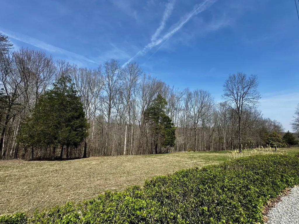 400 D Wilson Road Knifley KY 42753