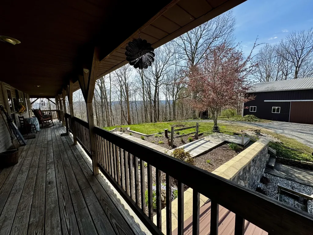 400 D Wilson Road Knifley KY 42753