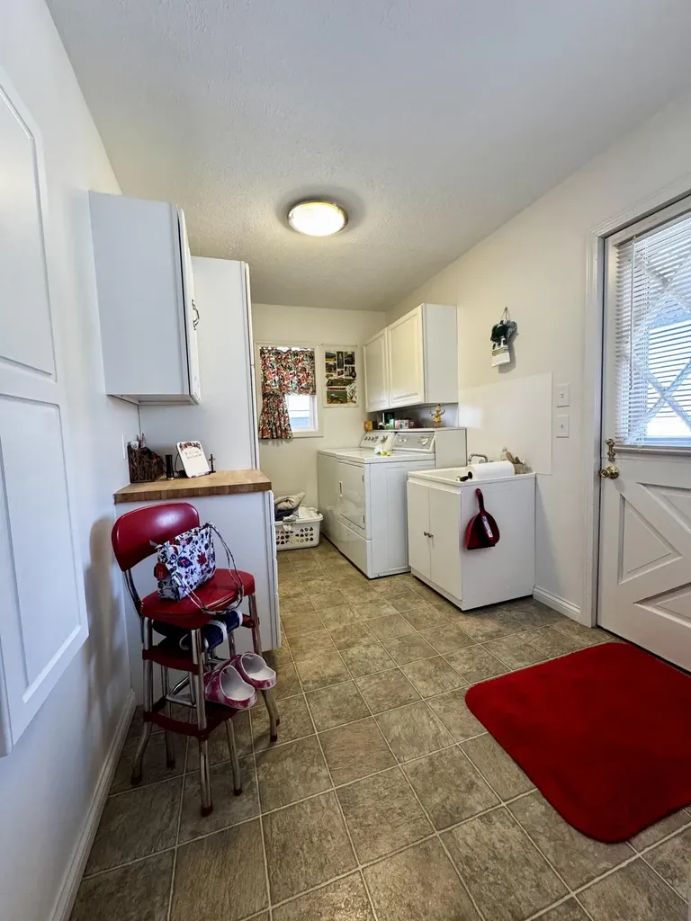 400 D Wilson Road Knifley KY 42753