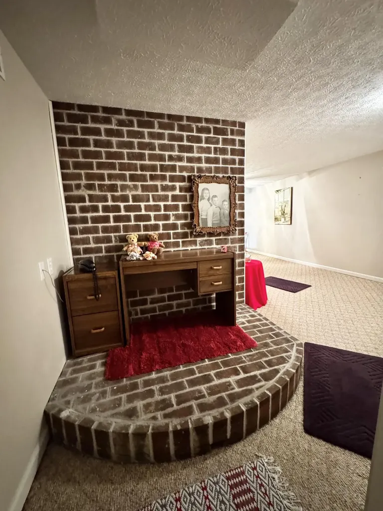 400 D Wilson Road Knifley KY 42753