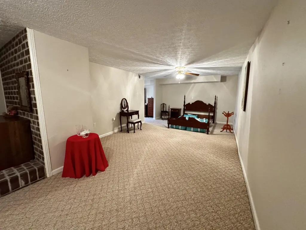 400 D Wilson Road Knifley KY 42753