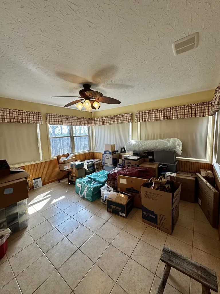 400 D Wilson Road Knifley KY 42753