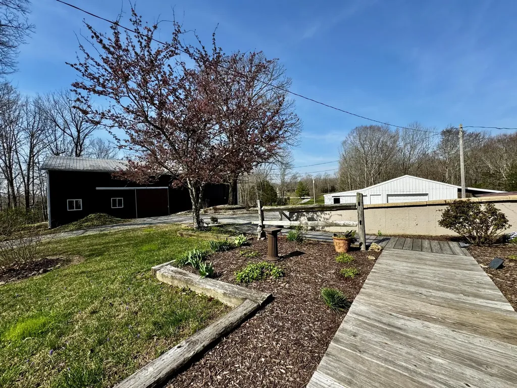 400 D Wilson Road Knifley KY 42753