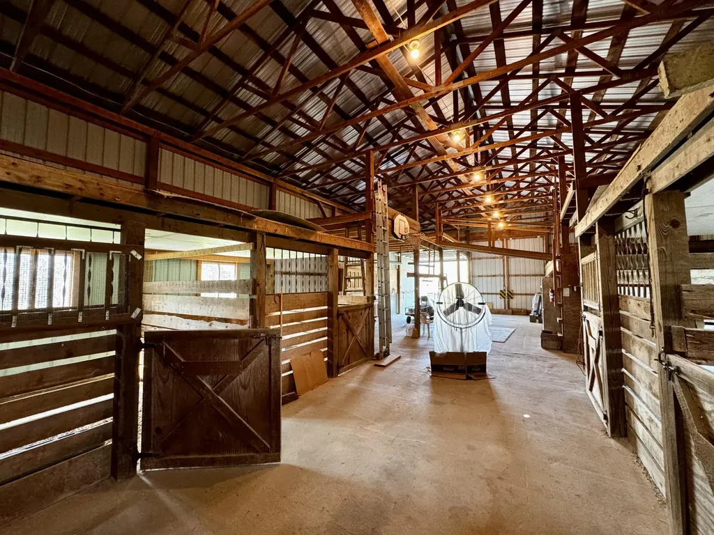 400 D Wilson Road Knifley KY 42753