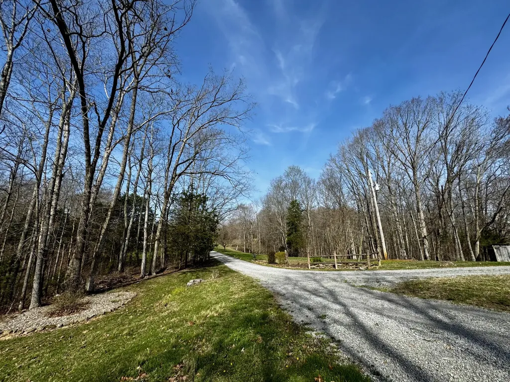 400 D Wilson Road Knifley KY 42753