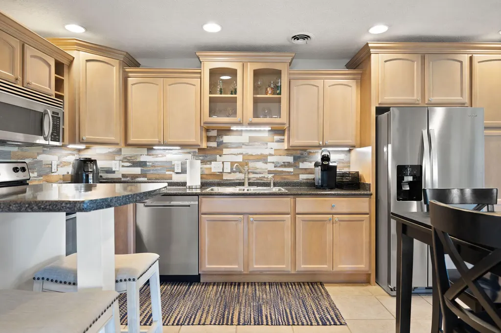 49-3 Woodson Bend Resort Bronston KY 42518