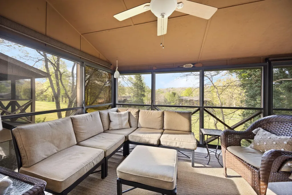 49-3 Woodson Bend Resort Bronston KY 42518