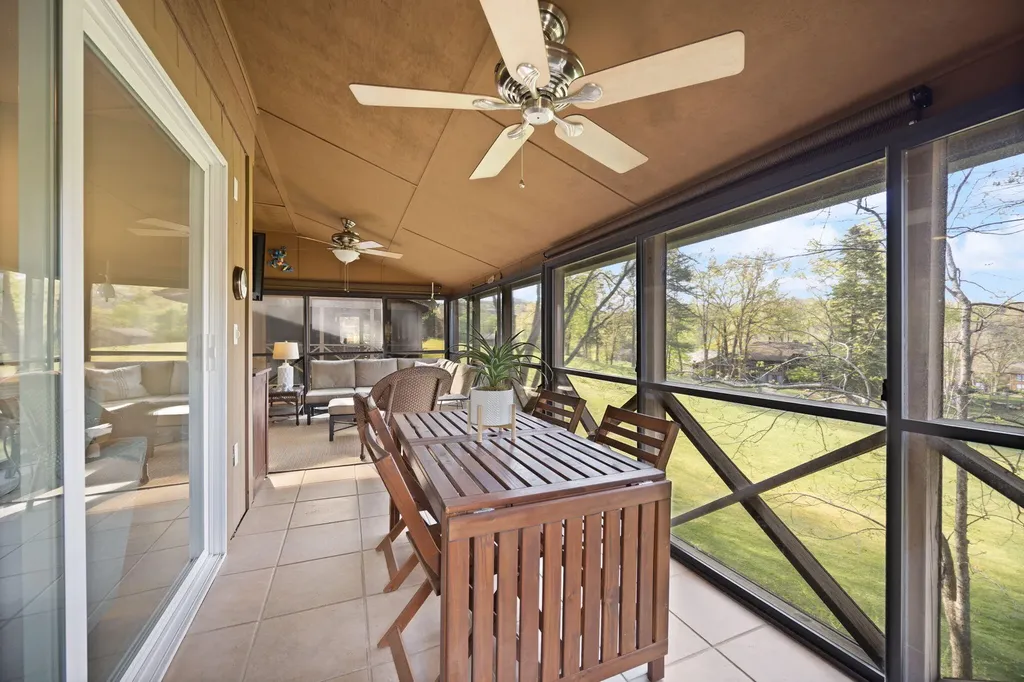 49-3 Woodson Bend Resort Bronston KY 42518