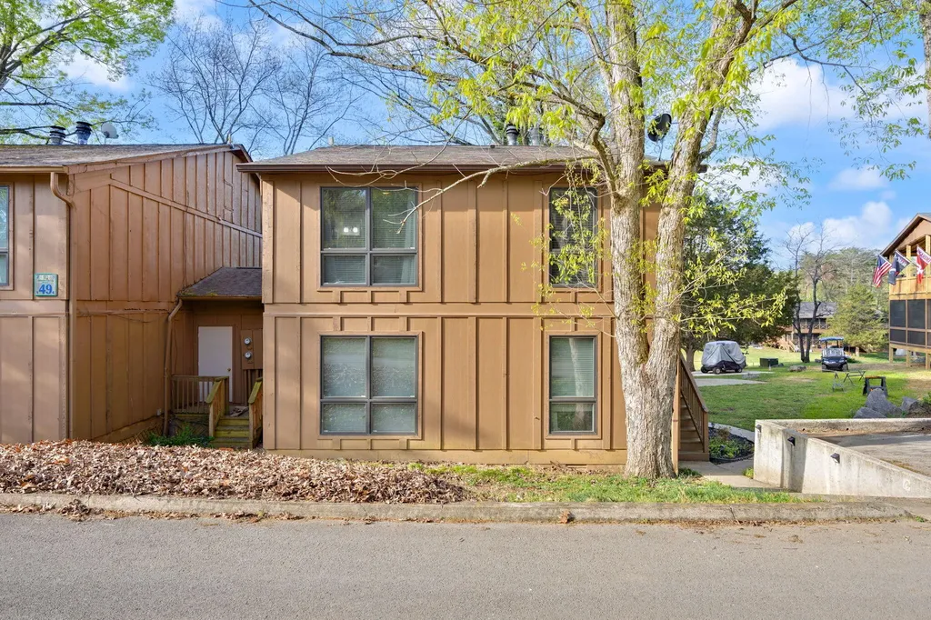 49-3 Woodson Bend Resort Bronston KY 42518