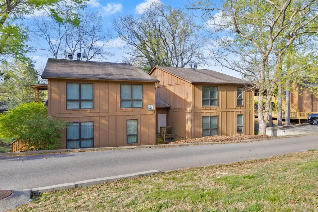 49-3 Woodson Bend Resort Bronston KY 42518