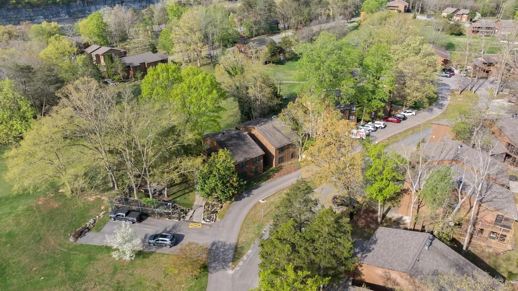 49-3 Woodson Bend Resort Bronston KY 42518