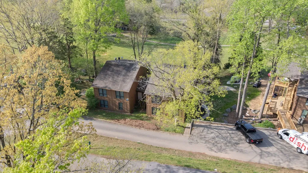 49-3 Woodson Bend Resort Bronston KY 42518