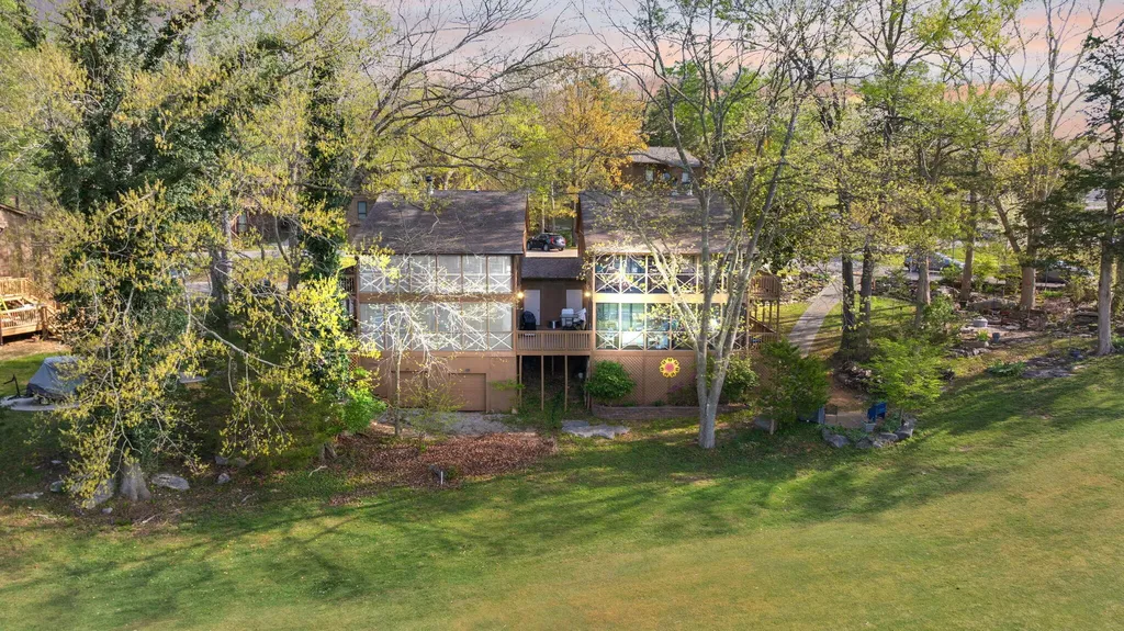 49-3 Woodson Bend Resort Bronston KY 42518