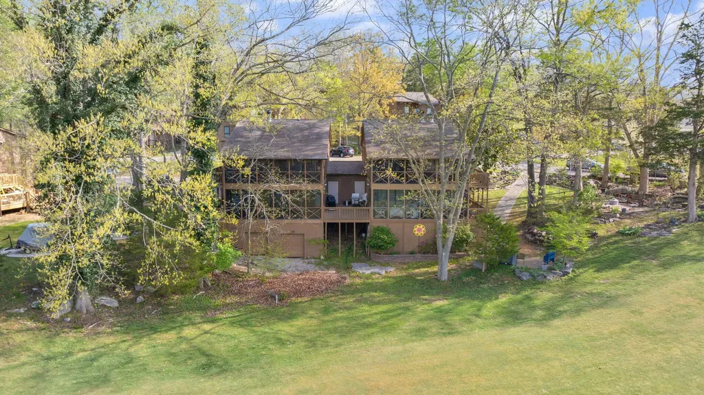 49-3 Woodson Bend Resort Bronston KY 42518