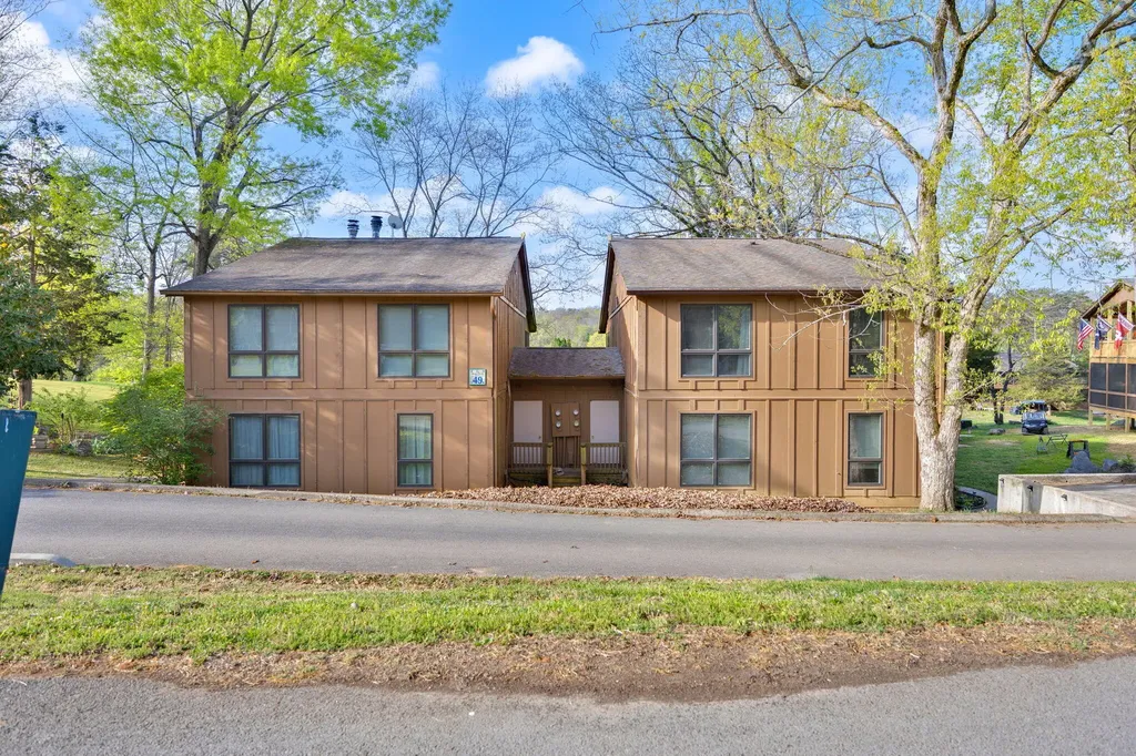 49-3 Woodson Bend Resort Bronston KY 42518