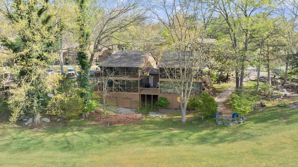 49-3 Woodson Bend Resort Bronston KY 42518