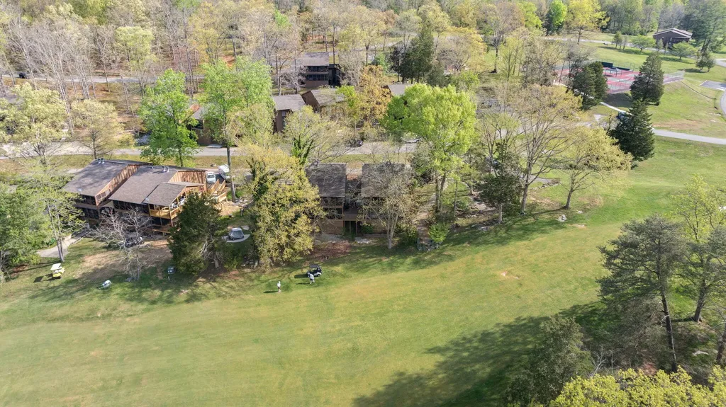 49-3 Woodson Bend Resort Bronston KY 42518
