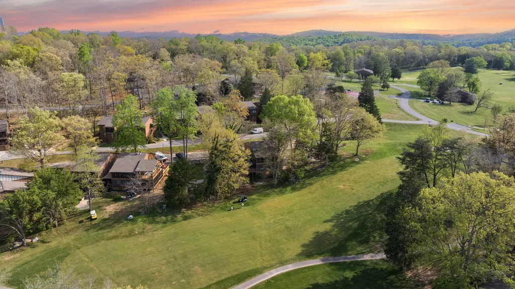 49-3 Woodson Bend Resort Bronston KY 42518