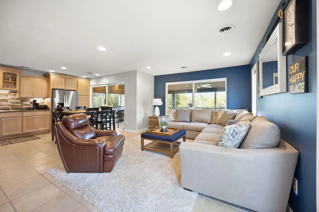 49-3 Woodson Bend Resort Bronston KY 42518