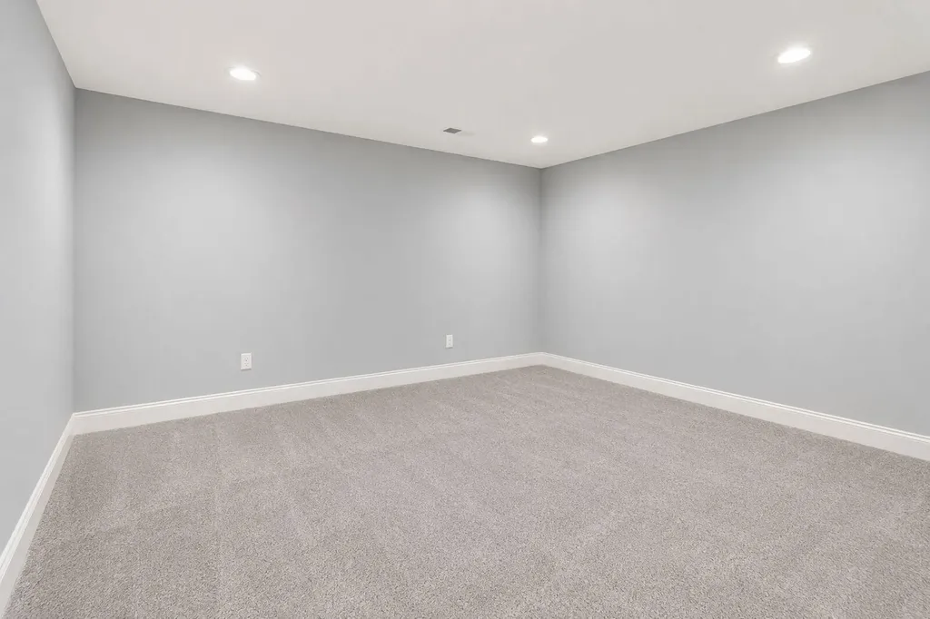 607 Shimmering Moon Drive Somerset KY 42503