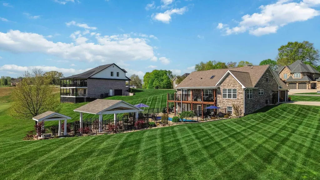 607 Shimmering Moon Drive Somerset KY 42503