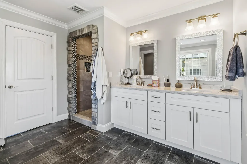 607 Shimmering Moon Drive Somerset KY 42503