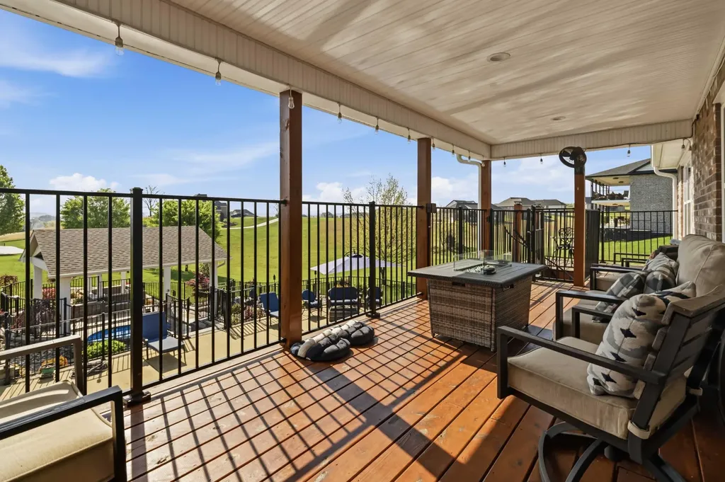 607 Shimmering Moon Drive Somerset KY 42503