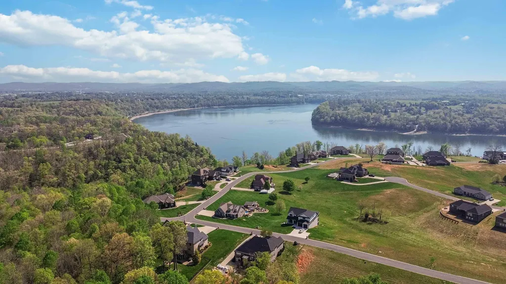 607 Shimmering Moon Drive Somerset KY 42503