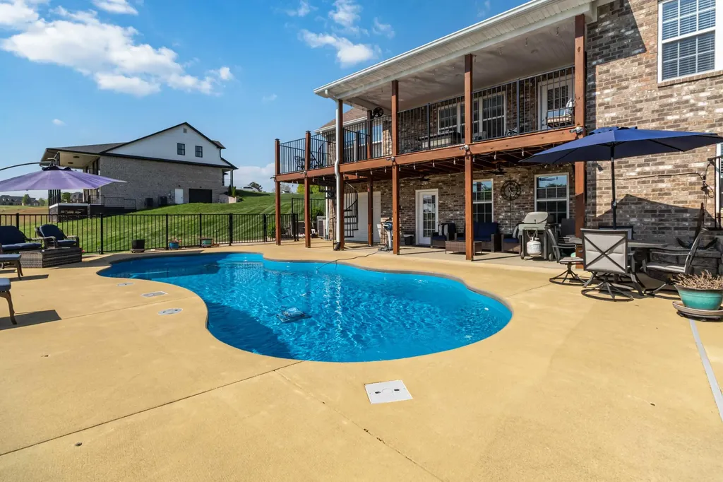 607 Shimmering Moon Drive Somerset KY 42503