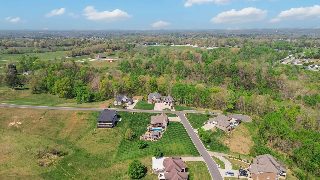 607 Shimmering Moon Drive Somerset KY 42503