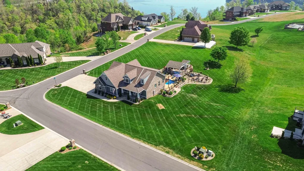 607 Shimmering Moon Drive Somerset KY 42503