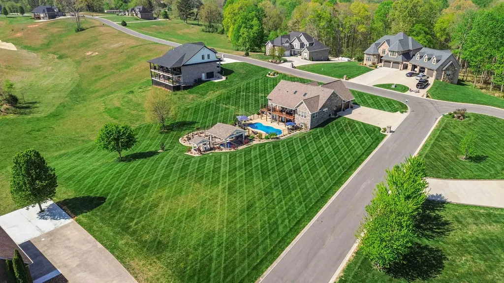 607 Shimmering Moon Drive Somerset KY 42503