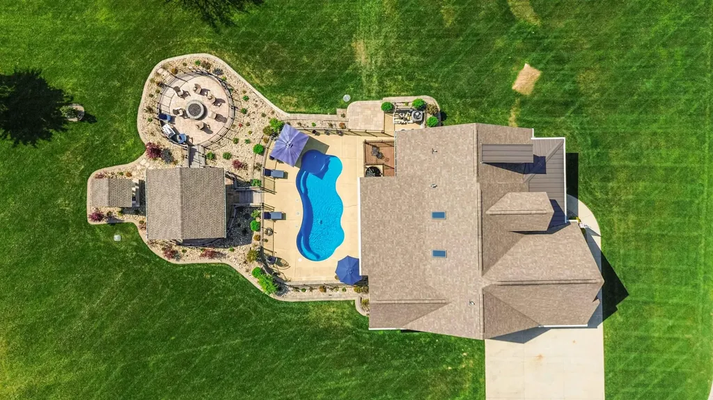 607 Shimmering Moon Drive Somerset KY 42503