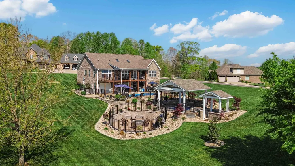 607 Shimmering Moon Drive Somerset KY 42503