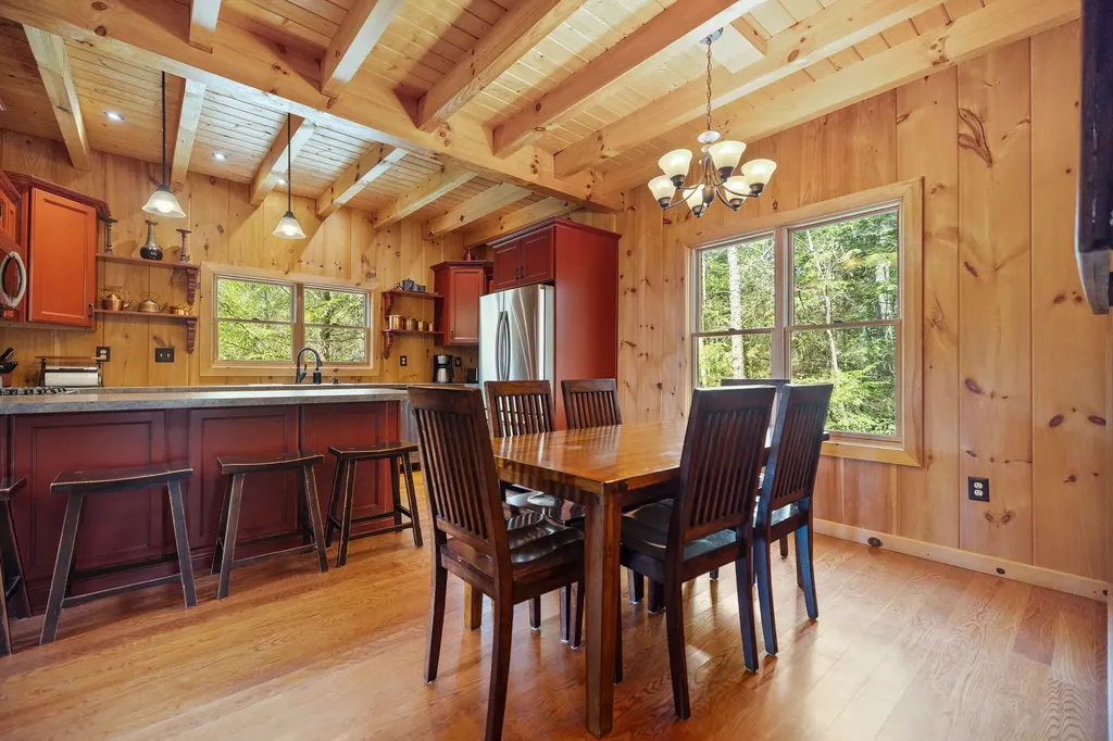 498 Lakeside Drive Zoe KY 41397