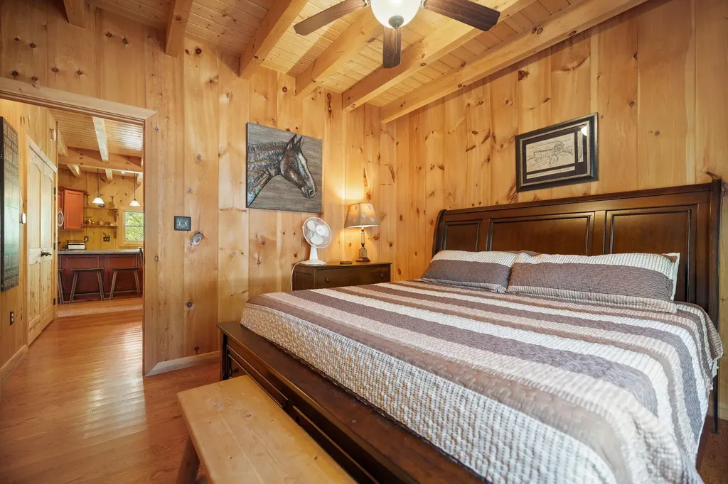 498 Lakeside Drive Zoe KY 41397