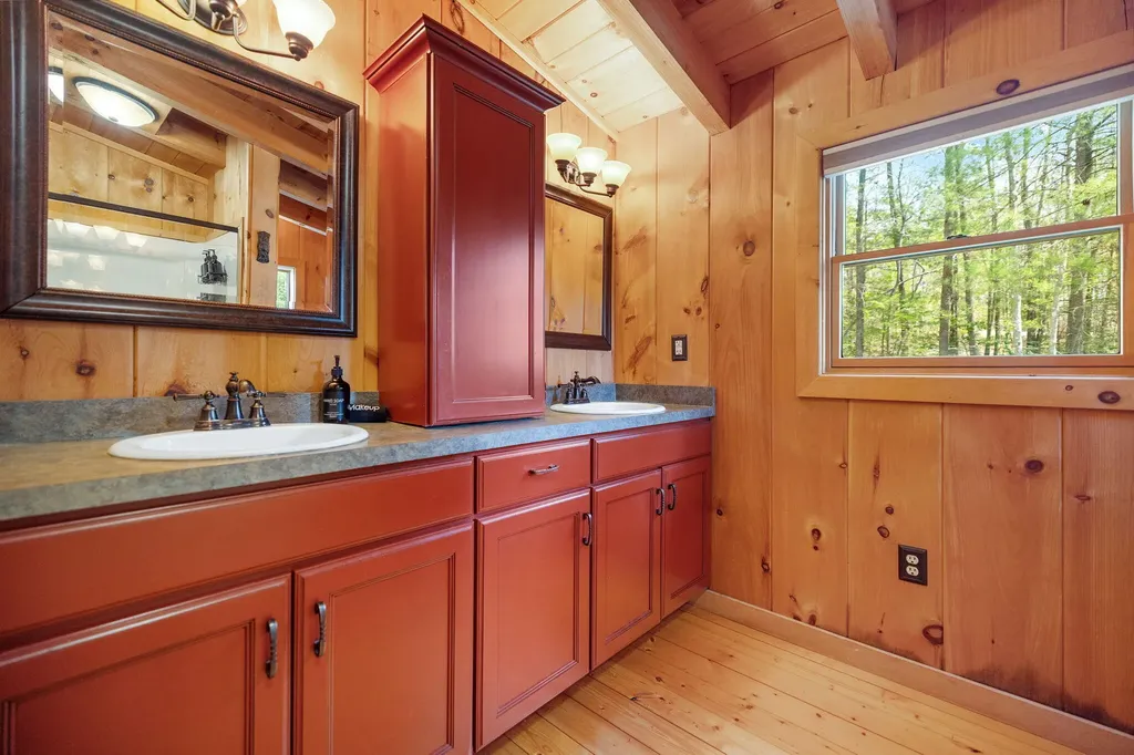 498 Lakeside Drive Zoe KY 41397