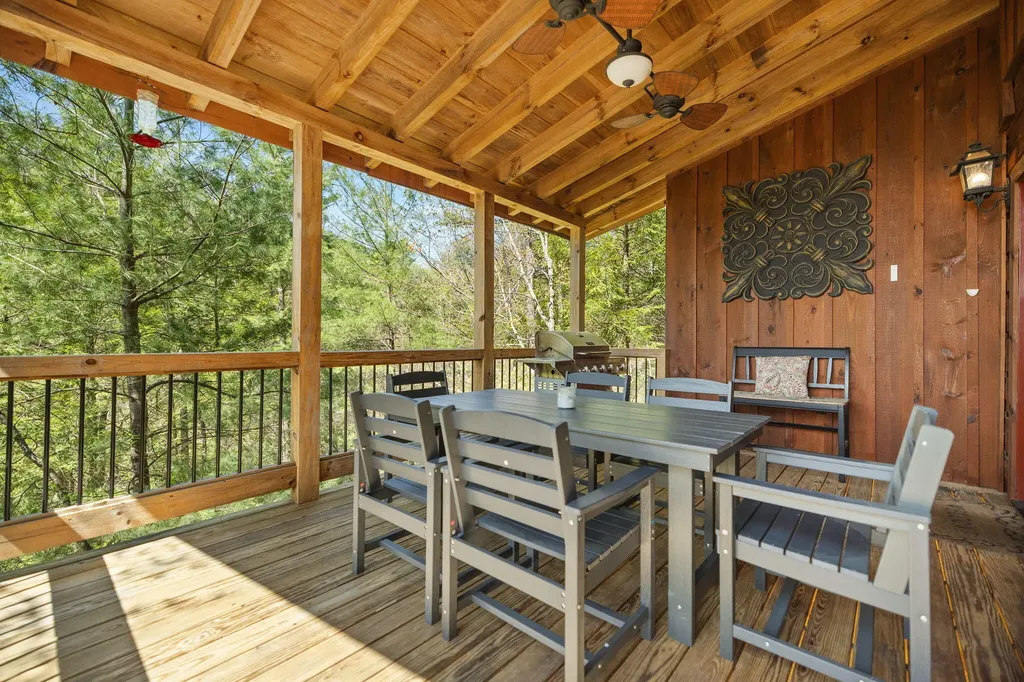498 Lakeside Drive Zoe KY 41397