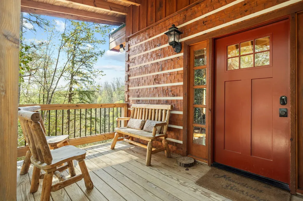 498 Lakeside Drive Zoe KY 41397