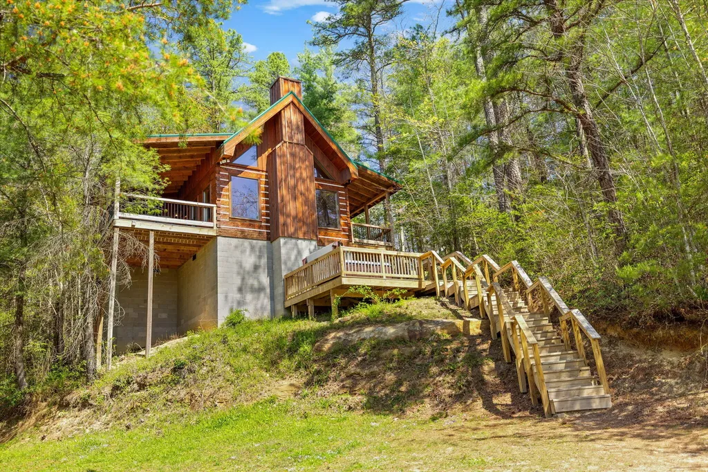 498 Lakeside Drive Zoe KY 41397