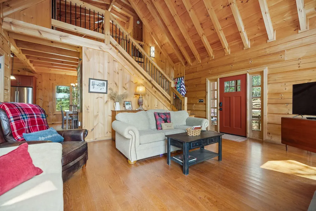498 Lakeside Drive Zoe KY 41397