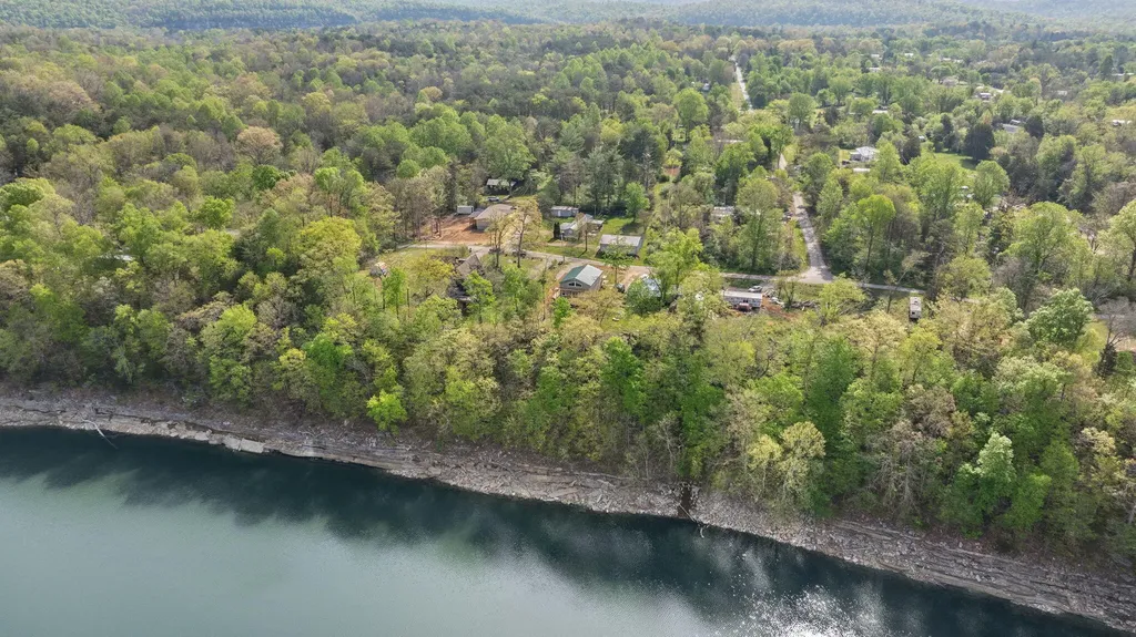 973 Stonegate Drive Burnside KY 42519