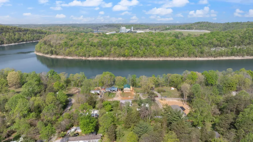 973 Stonegate Drive Burnside KY 42519