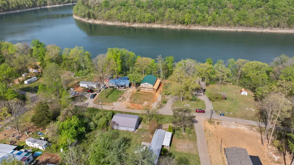 973 Stonegate Drive Burnside KY 42519