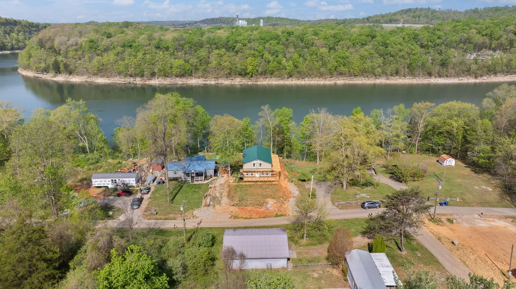 973 Stonegate Drive Burnside KY 42519