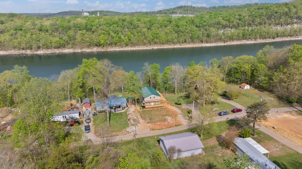 973 Stonegate Drive Burnside KY 42519