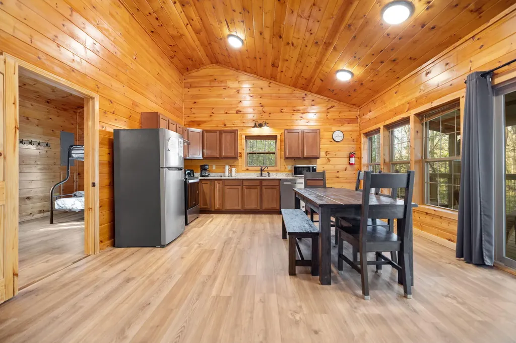 1134 Cliffview Road Campton KY 41301